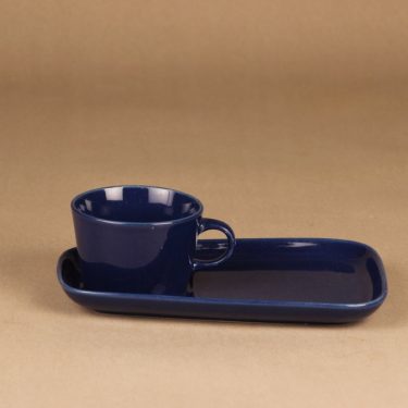 Arabia Kilta kahvikuppi ja erikoislautanen, sininen, suunnittelija Kaj Franck,