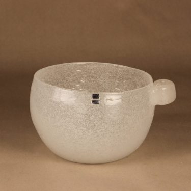 Nuutajärvi Iglu bowl, white designer Oiva Toikka