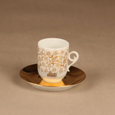 Arabia Mira kahvikuppi, kulta, suunnittelija Esteri Tomula, serikuva, kullattu