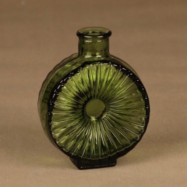 Riihimäen lasi Aurinkopullo decorative bottle green ¼  designer Helena Tynell
