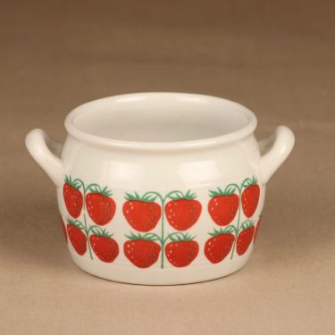 Arabia Pomona strawberry bowl designer Raija Uosikkinen