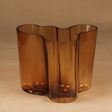 Iittala Aalto-collection vase, numbered designer Alvar Aalto
