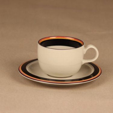 Arabia Reimari coffee cup designer Inkeri Leivo