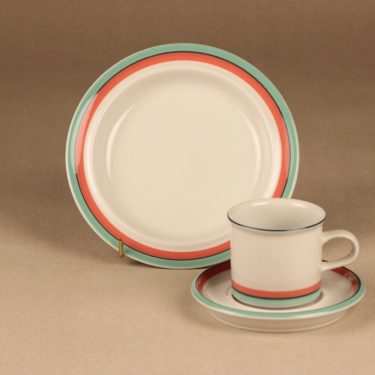 Arabia Milja coffee cup and plates (2)