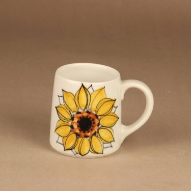 Arabia Aurinkoruusu mug, hand-painted designer Hilkka-Liisa Ahola