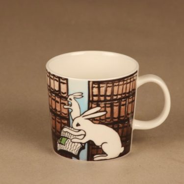 Arabia Teema Bunny mug My Library designer Heljä Liukko-Sundström