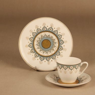 Arabia Kalinka kahvikuppi ja lautaset(2), suunnittelija Hilkka-Liisa Ahola,