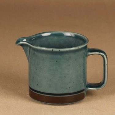 Arabia Meri kaadin, 0.5 l, suunnittelija Ulla Procope, 0.5 l, raitakoriste