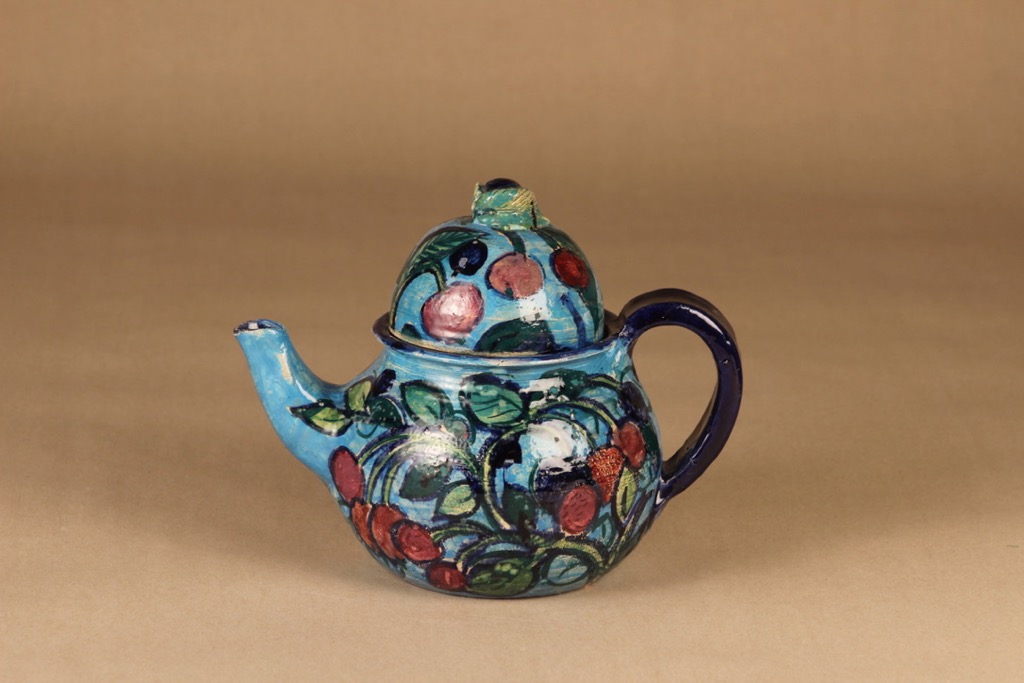 Arabia   teekannu, uniikki, suunnittelija Dorrit von Fieandt, uniikki, käsinmaalattu, signeerattu