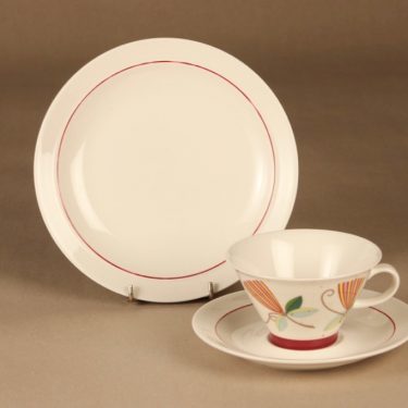 Arabia Harlekin Carneval teekuppi ja lautaset(2),, suunnittelija Inkeri Leivo,
