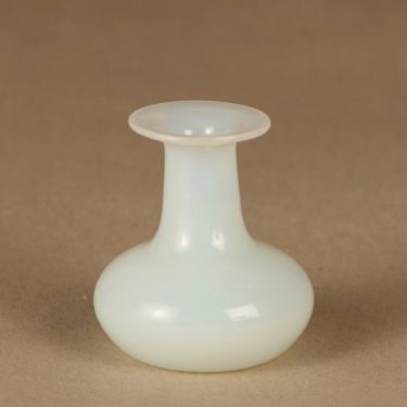 Iittala 3804 taide-esine, signeerattu, suunnittelija Tapio Wirkkala, signeerattu