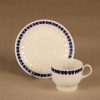 Arabia Elvikki kahvikuppi ja lautaset(2), sininen, suunnittelija Esteri Tomula, kukka kuva 3