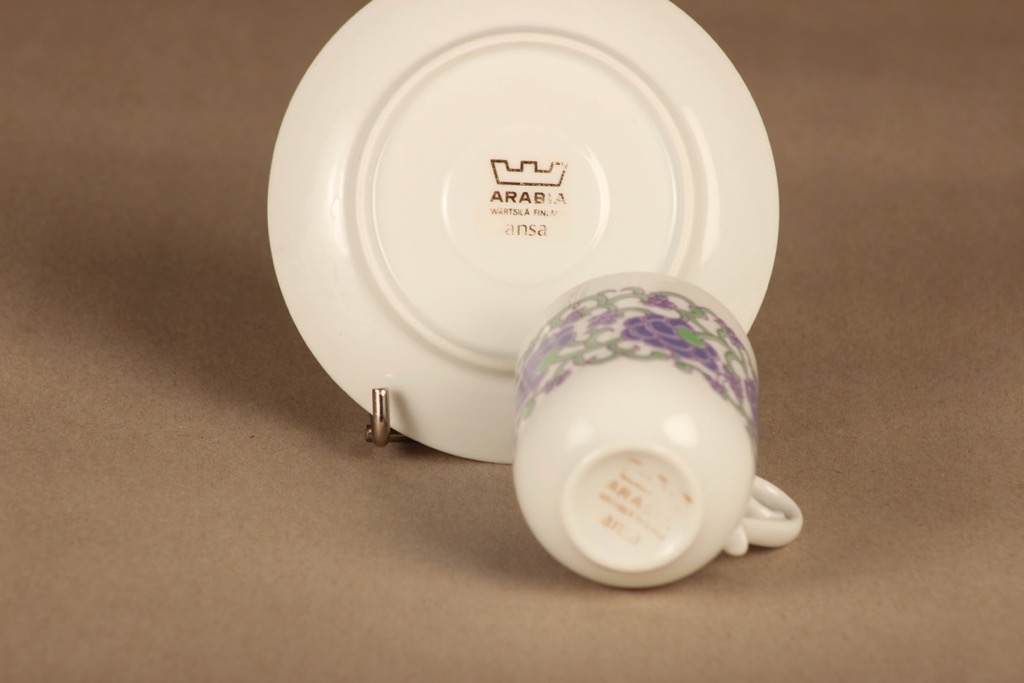 Arabia Ansa kahvikuppi, suunnittelija Esteri Tomula, serikuva, retro kuva 3