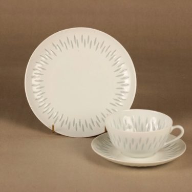 Arabia Rice porcelain tea cup and plates (2) designer Friedl Holzer-Kjellberg