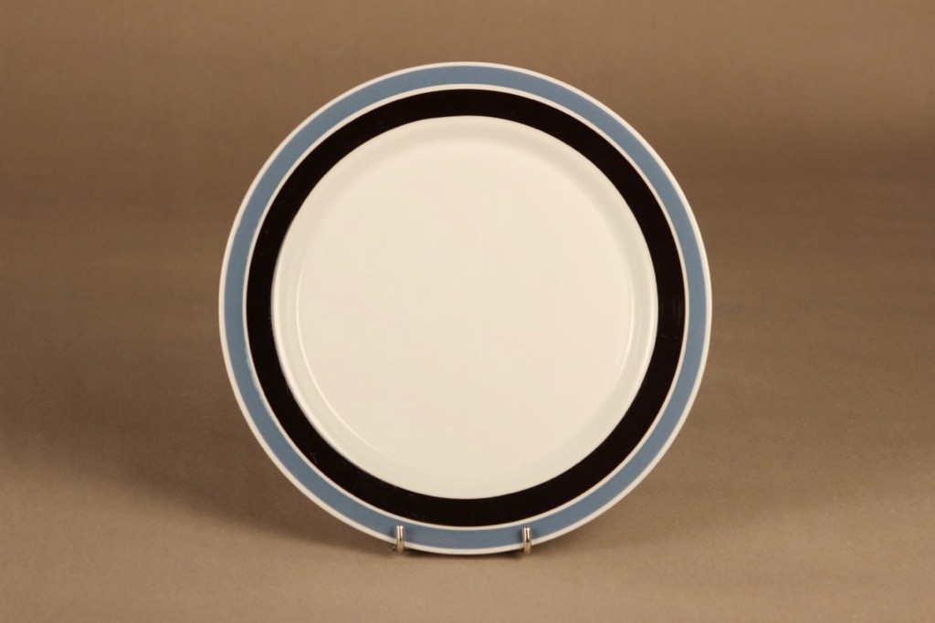 Arabia Raide dinner plate designer Raija Uosikkinen
