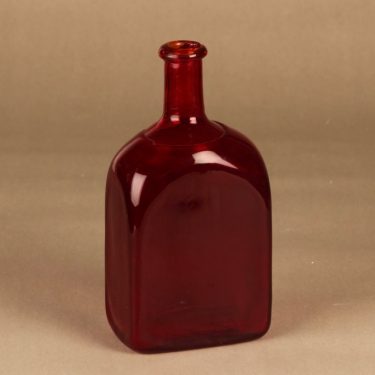 Riihimäen lasi bottle, ruby designer unknown