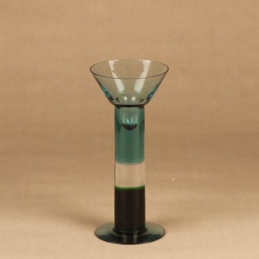 Nuutajärvi Pro Arte kynttilänjalka, Lampi, suunnittelija Kerttu Nurminen, Lampi, signeerattu