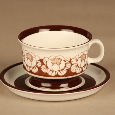 Arabia Katrilli teekuppi, ruskea, valkoinen, suunnittelija Esteri Tomula, serikuva