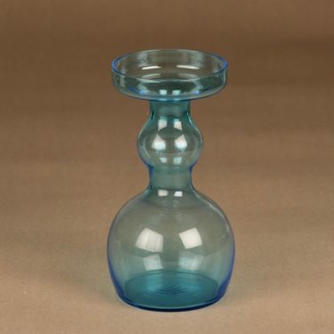 Nuutajärvi 1483 vase, light blue designer Oiva Toikka