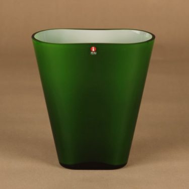 Iittala Ever green vase, green designer Heikki Orvola
