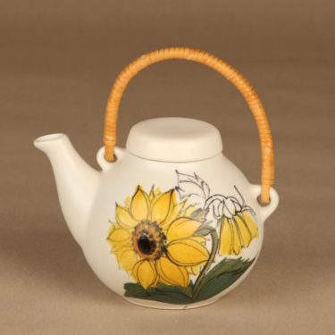 Arabia Kukka tea pitcher, hand-painted designer Hilkka-Liisa Ahola