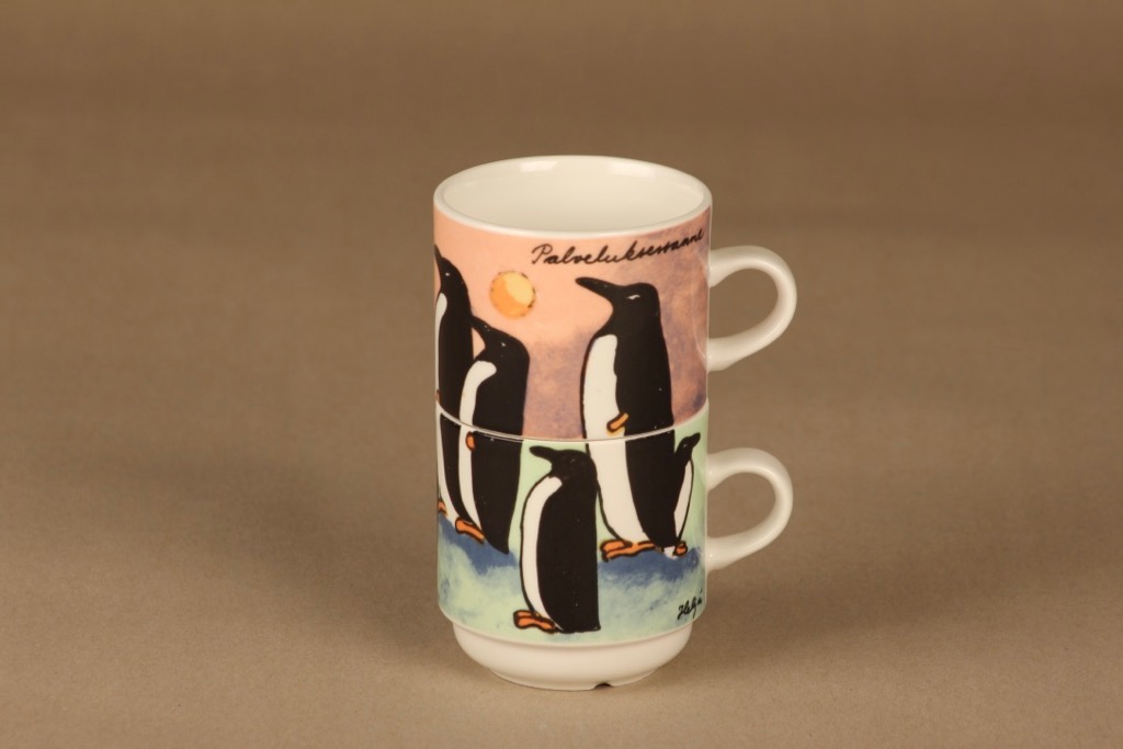 Arabia kuppileikki, Pingviinit, suunnittelija Heljä Liukko-Sundström, Pingviinit, pingviini, tilaustyö