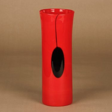 Nuutajärvi N553 vase, signed designer Heikki Orvola