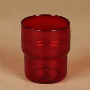 Nuutajärvi 1718 pinottava lasi, punainen, suunnittelija Saara Hopea, 15 cl