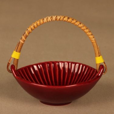 Kupittaan Savi bowl with rattan handle