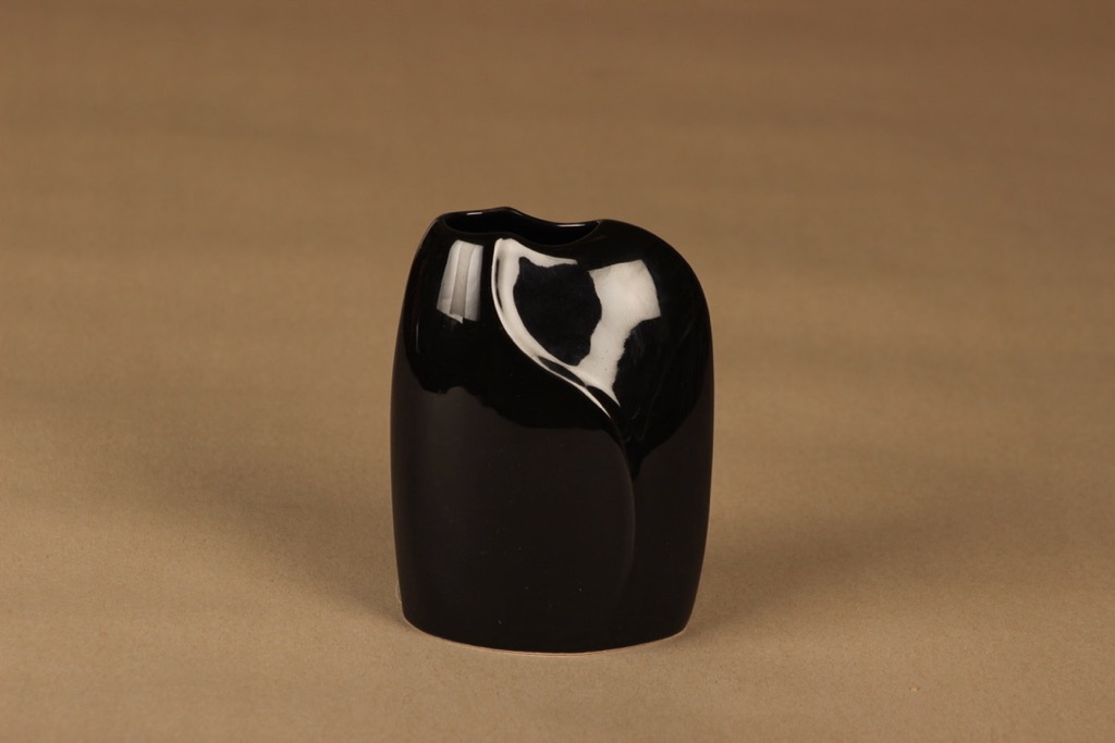 Arabia Lumina vase, black designer Pauli Partanen