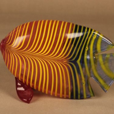 Nuutajärvi Pro Arte art glass Leaf Fish designer Kerttu Nurminen