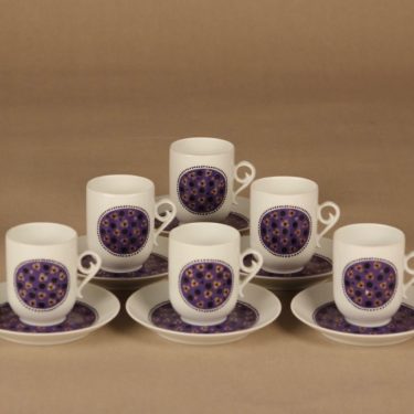 Arabia Pimpinella mokkakuppi, lila, musta, kulta, 6 kpl, suunnittelija Anja Jaatinen-Winquist, 10 cl