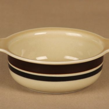 Arabia Ruija bowl designer Raija Uosikkinen