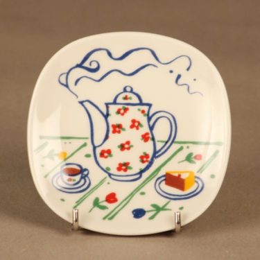 Arabia seinälautanen, Cumulus 1990, suunnittelija Heikki Orvola, Cumulus 1990, tilaustyö