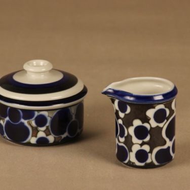 Arabia Saara sugar bowl and creamer designer Anja Jaatinen-Winquist