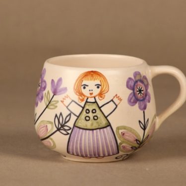 Kupittaan savi mug, hand-painted designer Laila Zink