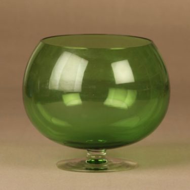 Kumela 204=2550 bowl with feet designer Sirkku Kumela