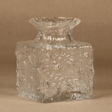 Iittala Crocus vase, signed designer Timo Sarpaneva