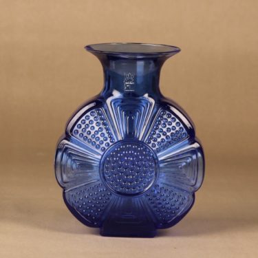 Riihimäen lasi Amuletti vase, blue designer Tamara Aladin