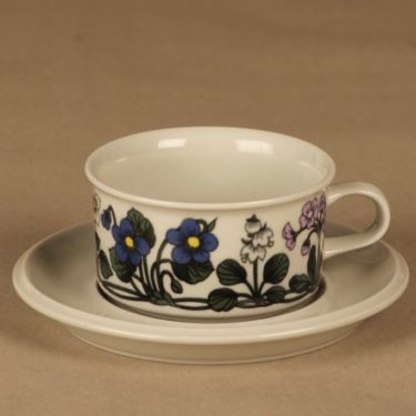 Arabia Flora teekuppi, monivärinen, suunnittelija Esteri Tomula, serikuva, kukka