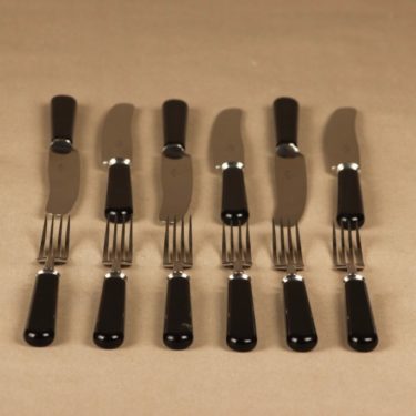 Fiskars knifes and forks, 6+6 designer unknown