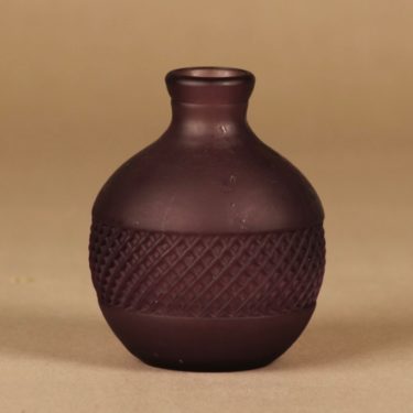 Kumela decorative bottle, matt lilac designer