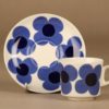 Arabia Aurinko coffee cup and plates (2), blue designer Esteri Tomula 3