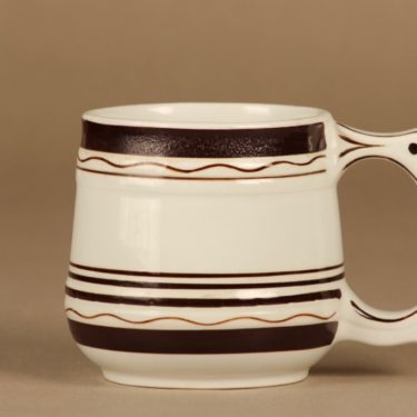 Kupittaan savi beer mug, hand-painted designer