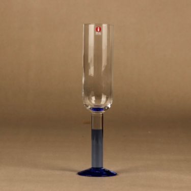 Iittala Mondo sparkling wine glass, blue designer Kerttu Nurminen