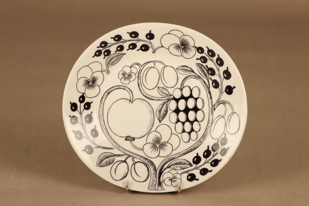 Arabia Paratiisi plate S, black/white designer Birger Kaipiainen