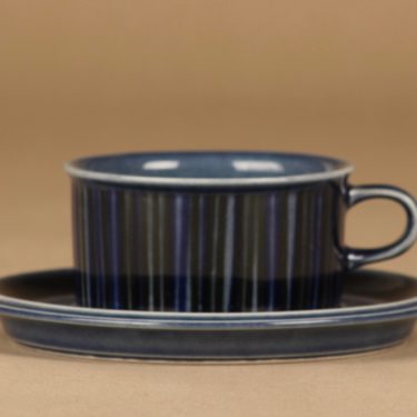 Arabia Kosmos tea cup, blue designer Gunvor Olin-Grönqvist