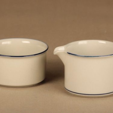 Arabia Saimaa sokerikko ja kermakko, raitakoriste, suunnittelija Richard Lindh, raitakoriste