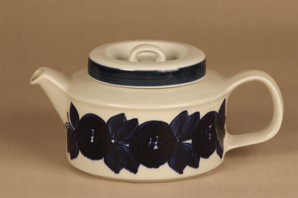 Arabia Anemone teekaadin, käsinmaalattu, suunnittelija Ulla Procope, käsinmaalattu, signeerattu, kukka