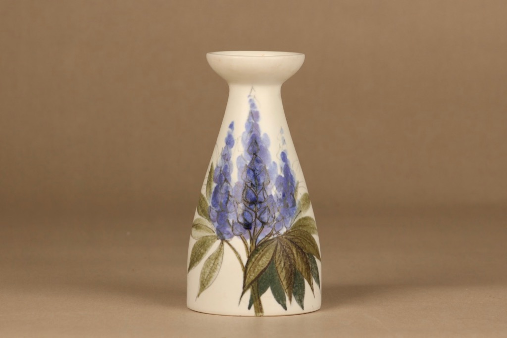 Arabia 101/2 Kukka vase, hand-painted designer Hilkka-Liisa Ahola
